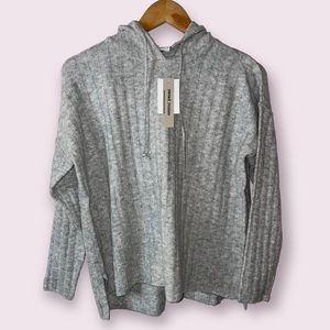 Sweet Romeo lightweight hoodie